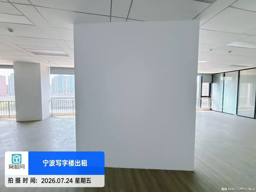 宁波江北万达广场附近性价比高得房率高272.93平米朝南办公室出租