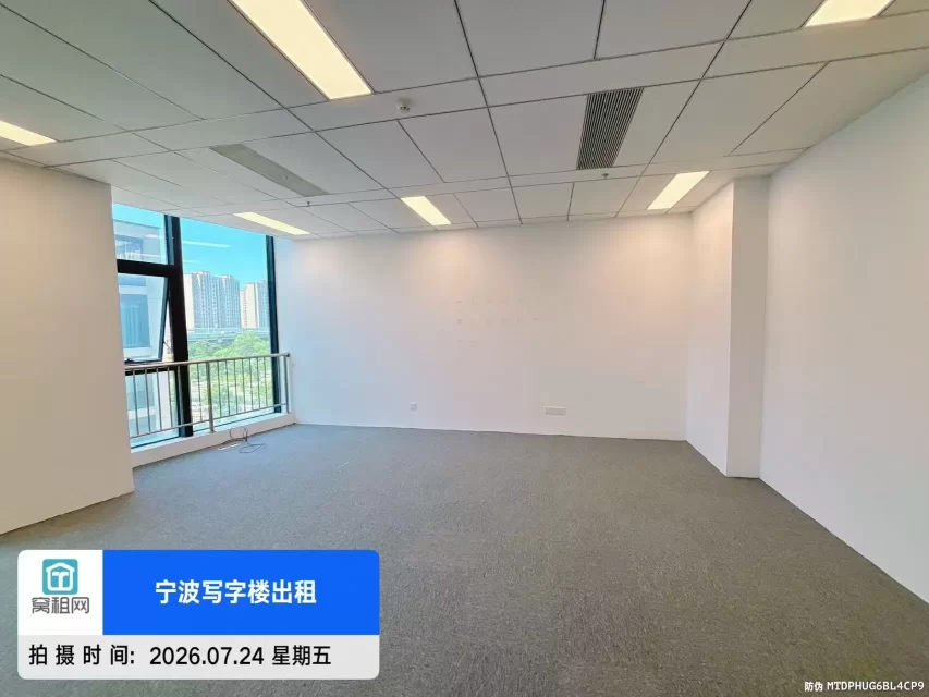 宁波江北区庄桥派出所对面写字楼75.42平米办公室招租，单价1.1元/平米/天