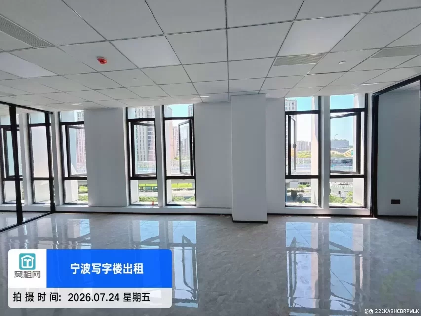 宁波江北区北环高架附近176平米精装修办公室出租6800元一个月