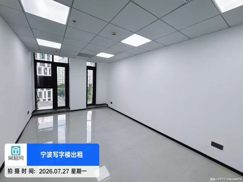 宁波江北区大剧院6号线和7号线出口北岸财富中心出租55平米2600元