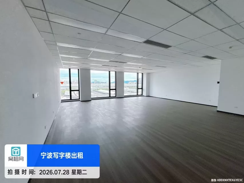 宁波3号线姜山站附近恒凯山河大厦175平米精装修写字楼出租7984元/月