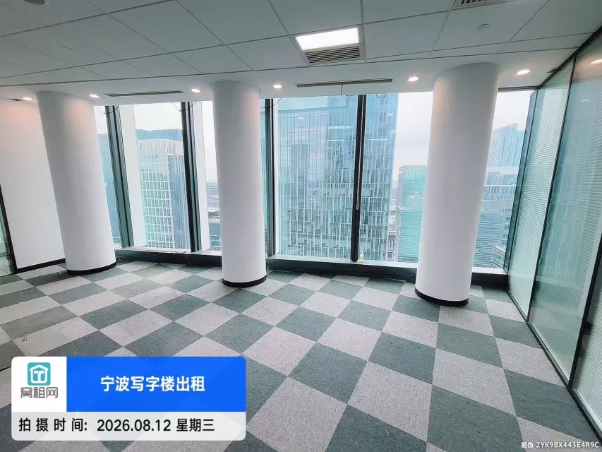 宁波地标东部新城中银大厦招租114方办公室特价1.4元
