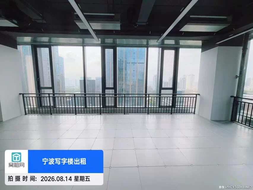 宁波得力中心210平米西北朝向办公室出租18万元1年租金