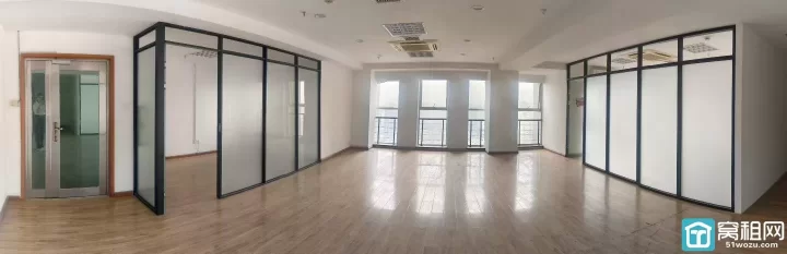 鄞州区百丈路嘉汇国贸整层写字楼出租 建筑面积625㎡，单价1.25/㎡/天