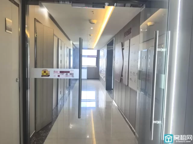 宁波新府银座3号楼精装366平东南朝向办公室出租带上下水源