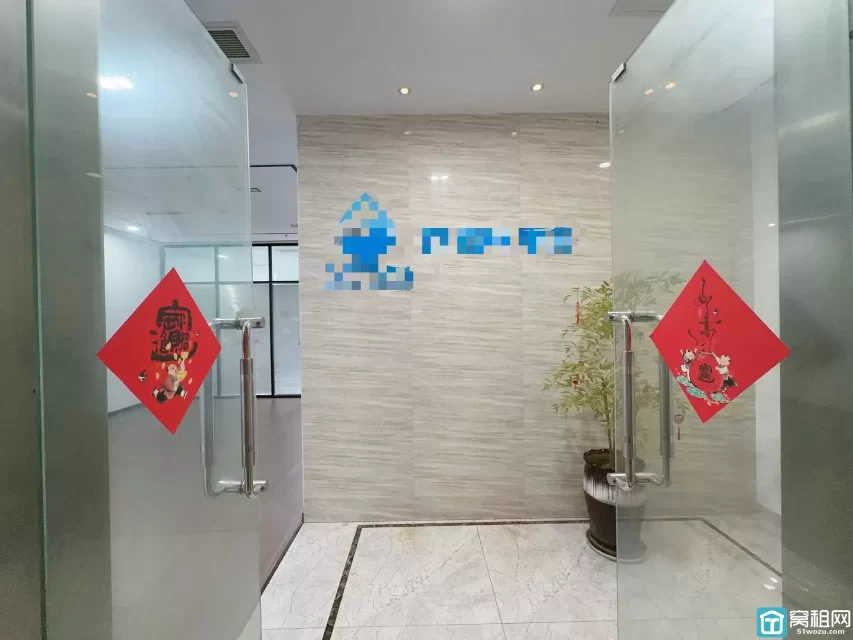 南部商务区地铁口 大海大厦125平，南，2隔间 单价1.8元/平/天，月租金6844元