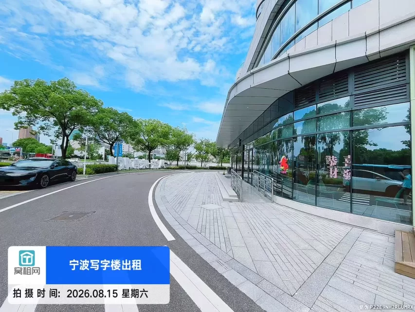 未有401大厦停车收费(图4) 未有401大厦停车收费(图4)