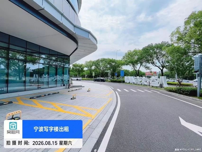 未有401大厦停车收费(图8) 未有401大厦停车收费(图8)