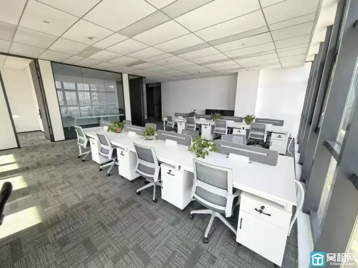 宁波凯德启望｜212㎡精装写字楼全景落地窗采光拉满带家具出租
