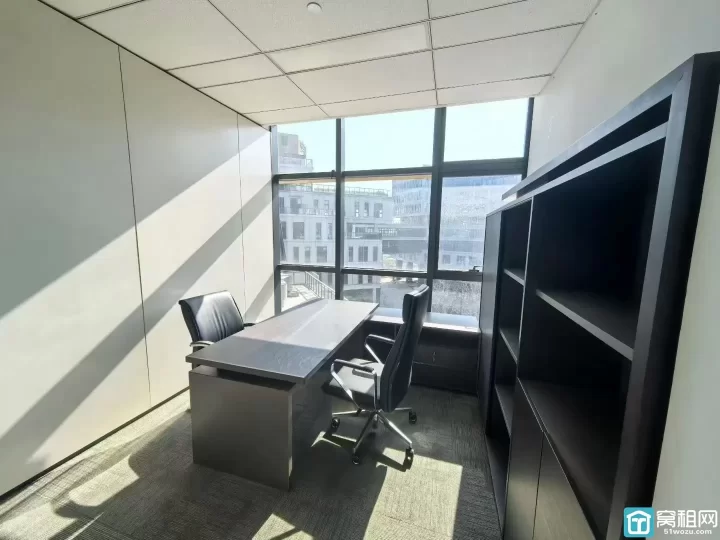 宁波凯德启望｜212㎡精装写字楼全景落地窗采光拉满带家具出租