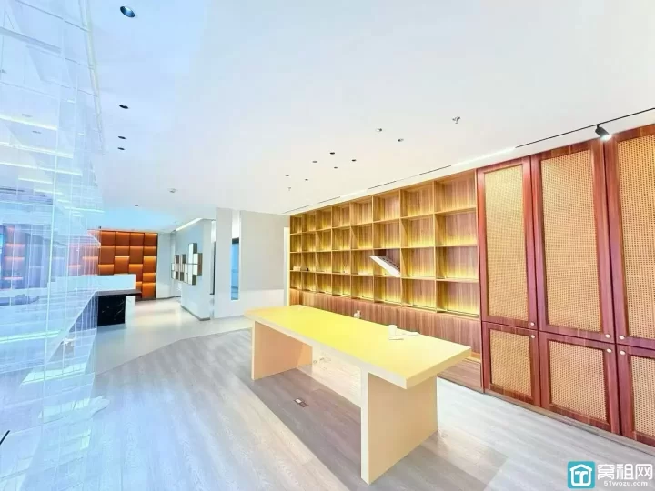 宁波鄞州区清华科创园211.91平 电梯口写字楼出租