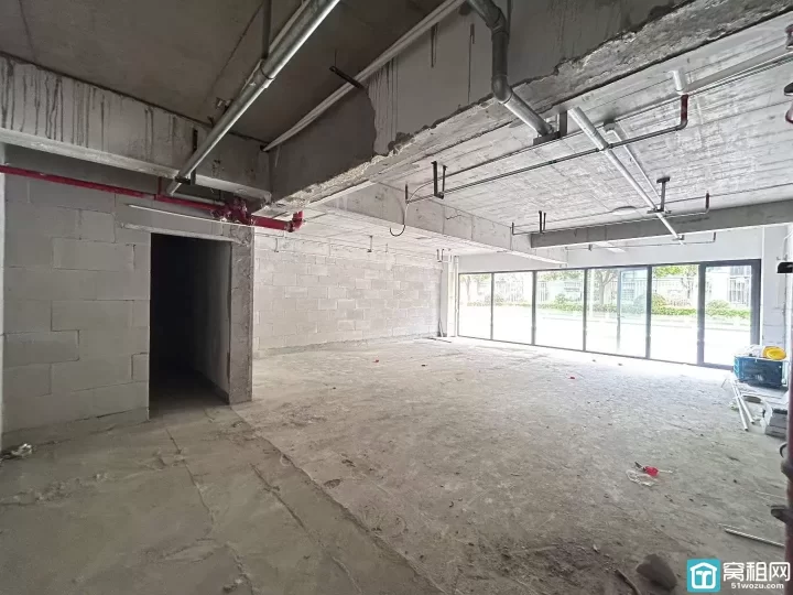 宁波海曙区高校归谷园区沿街店铺81平出租
