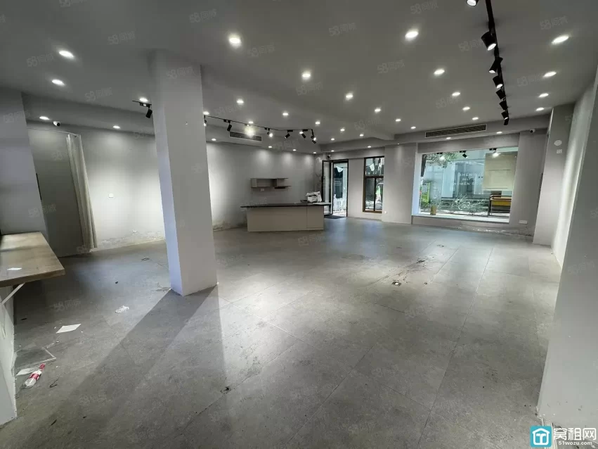 宁波鄞州区集合广场店铺107平米出租