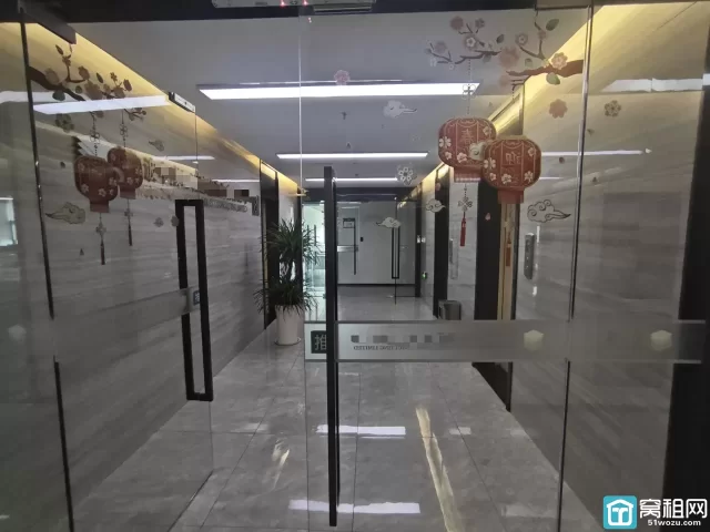 东部新城 东轩大厦整层1275平得房率72%办公室出租