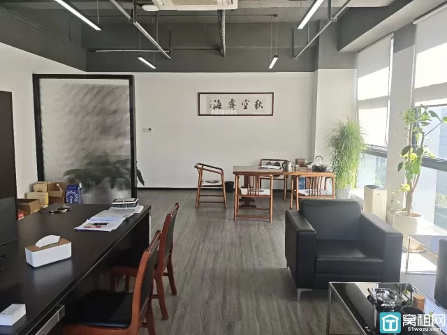 东部新城 东轩大厦整层1275平得房率72%办公室出租