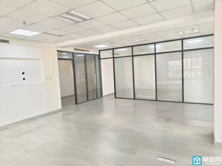 宁波环城西路联南社区东大门对面金都国际出租185平办公室价格6900元/月