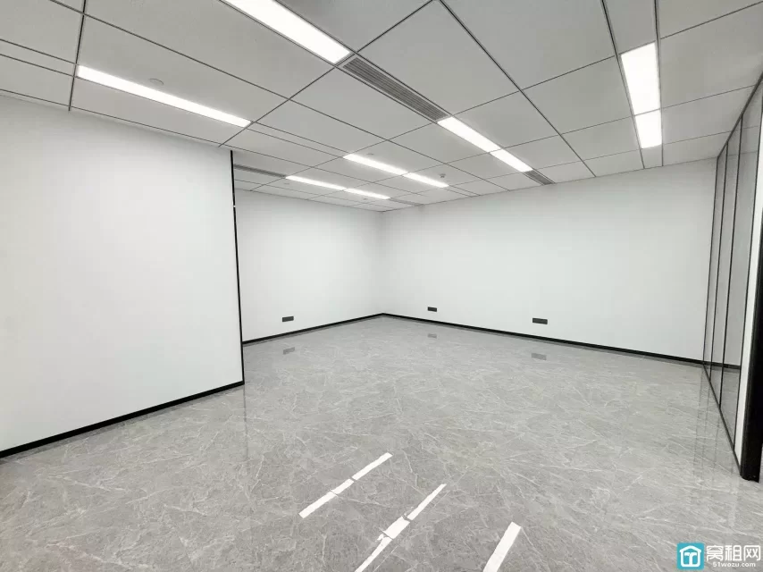 宁波鄞州区中铁建大厦110平 朝南办公室招租6200元/月