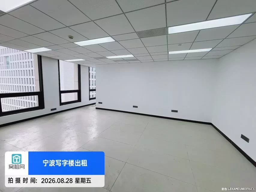 宁波鄞州区天润商座大厦75平米精装修办公室招租3700元/月