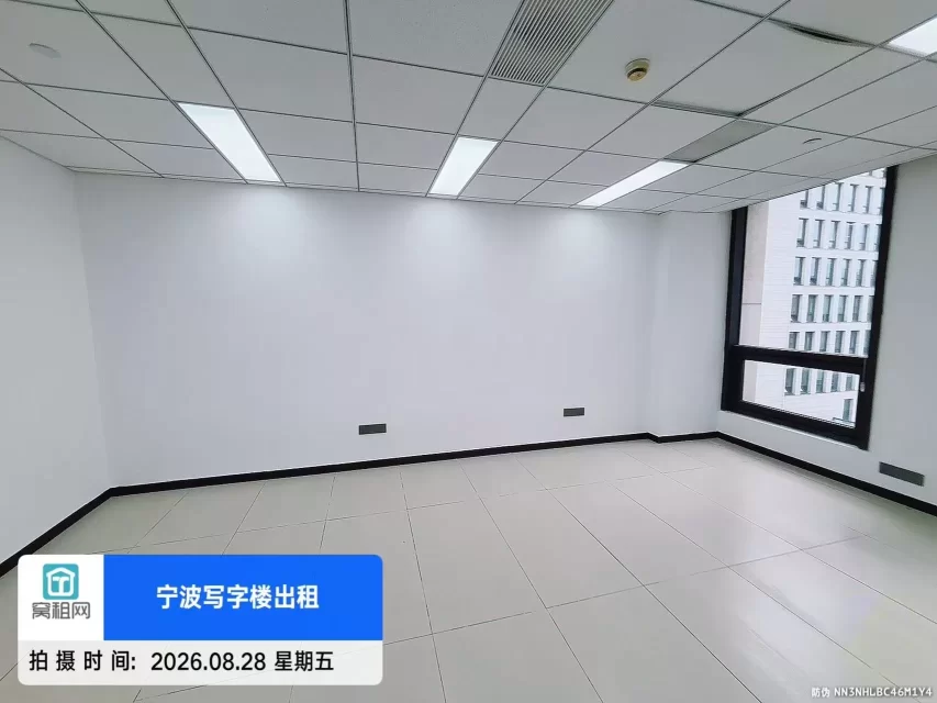 宁波鄞州区百丈路附近天润大厦110平米精装修办公室出租5300元