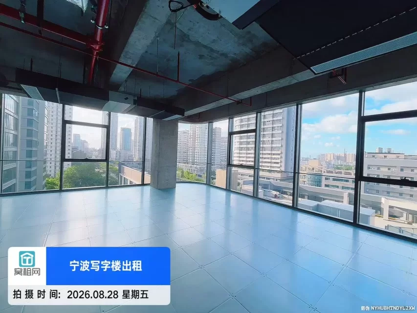 宁波招鄞大厦C座242平米办公室招商租金单价2.2元
