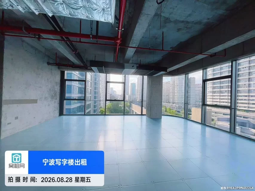 宁波招鄞大厦C座242平米办公室招商租金单价2.2元