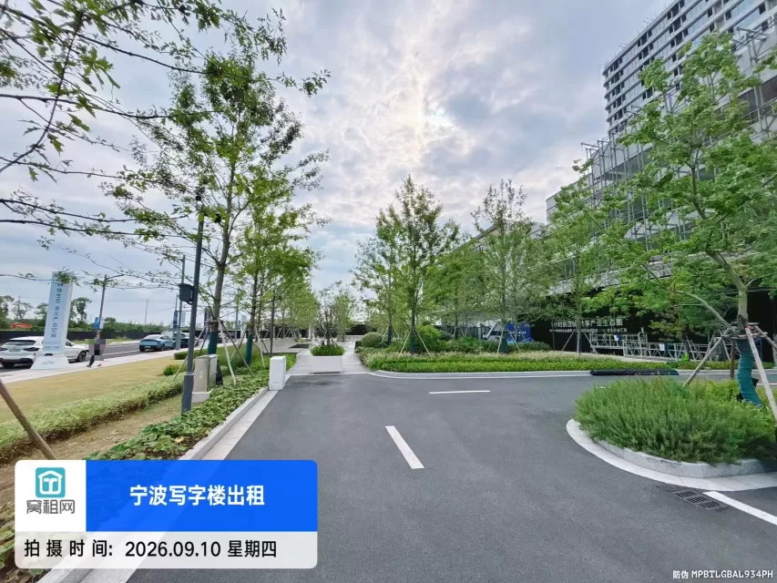 宁波北仑智能汽车产业园停车收费