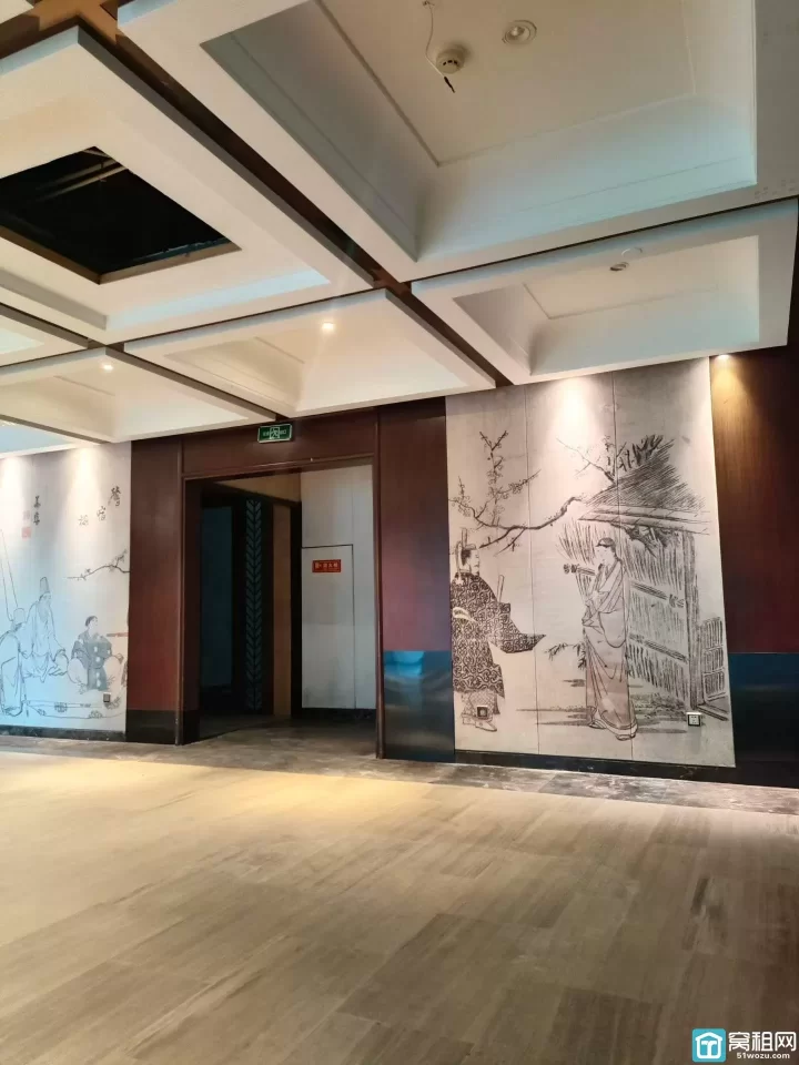 东部新城中央广场汇银国际商铺招商1700平