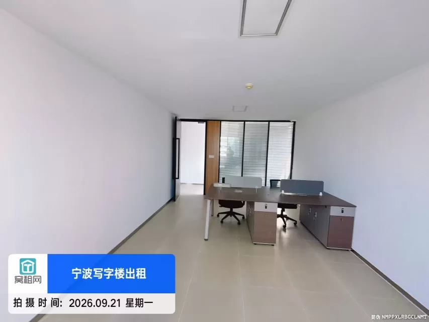 宁波海曙区月湖金汇小镇对面永煌大厦45平米办公室出租18000元/年