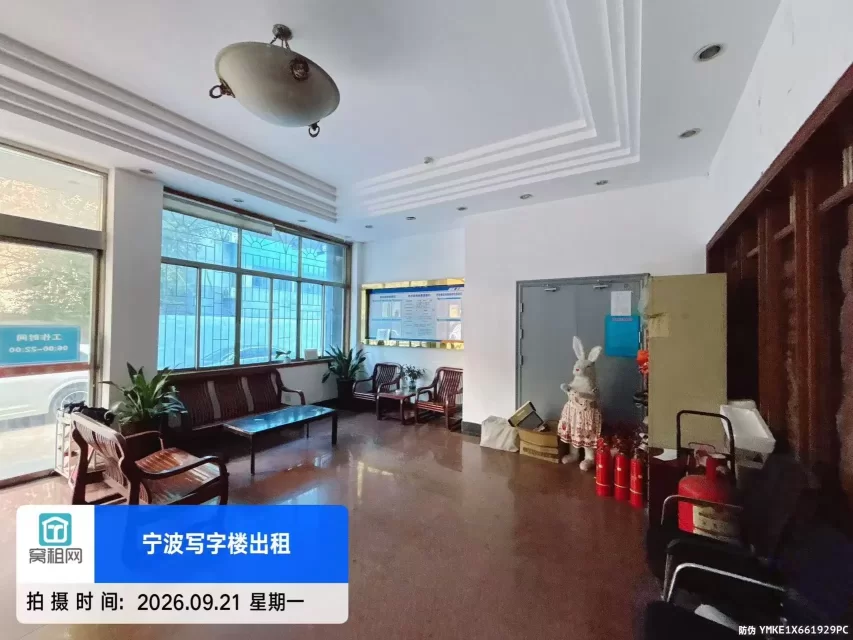 长春大厦(图13) 长春大厦(图13)