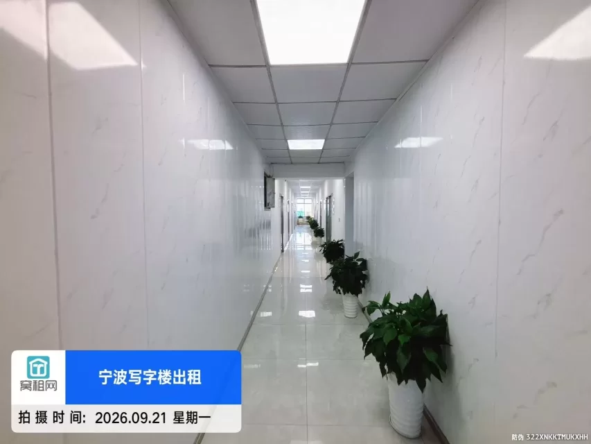长春大厦(图23) 长春大厦(图23)