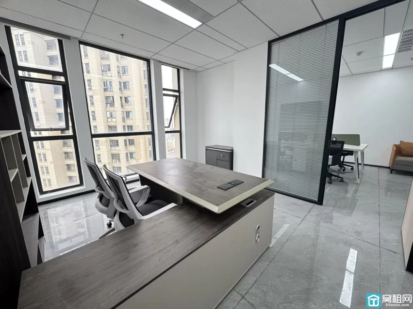 宁波银亿东岸B座建筑面积98m²办公室出租月租金5230/月