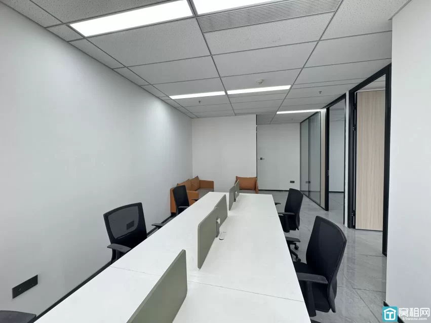 宁波银亿东岸B座建筑面积98m²办公室出租月租金5230/月