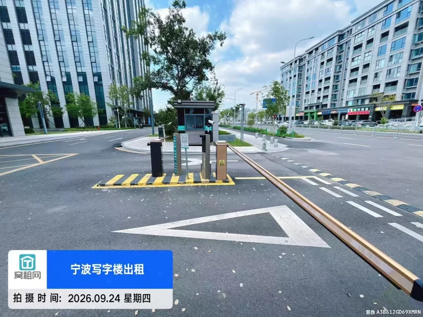 宁波耀创中心停车包月多少？