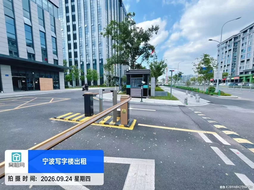 宁波耀创中心停车包月多少？