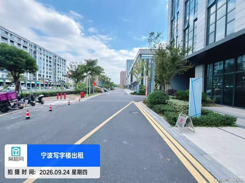 宁波耀创中心停车包月多少？