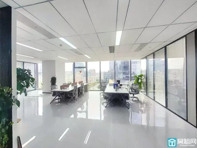 宁波新世界·宁云中心面积333.41 平东南朝向办公室招租
