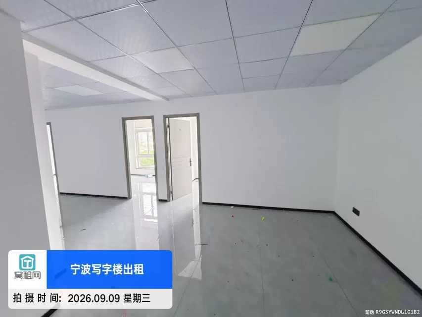 宁波江北银亿外滩大厦附近铭雅苑写字楼145平米精装修办公室出租