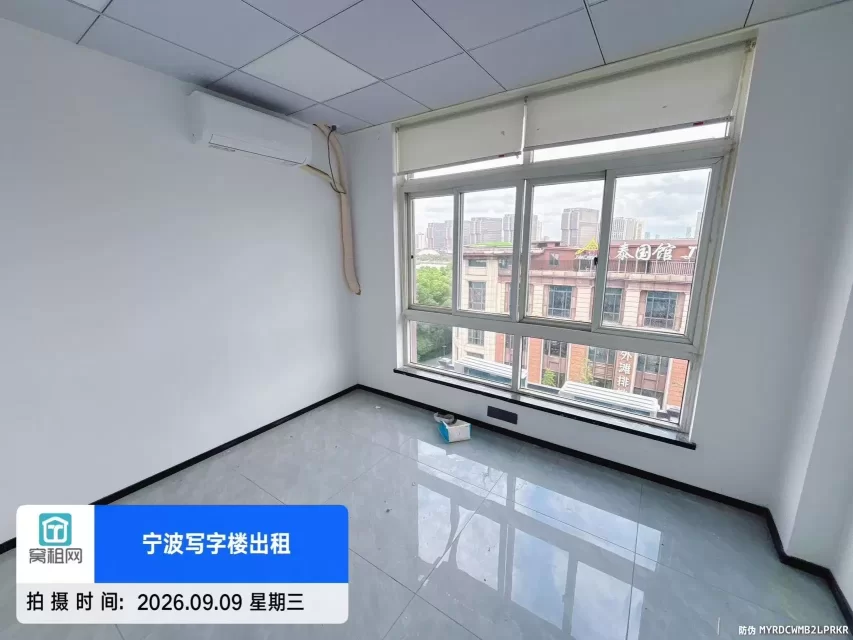宁波江北银亿外滩大厦附近铭雅苑写字楼145平米精装修办公室出租
