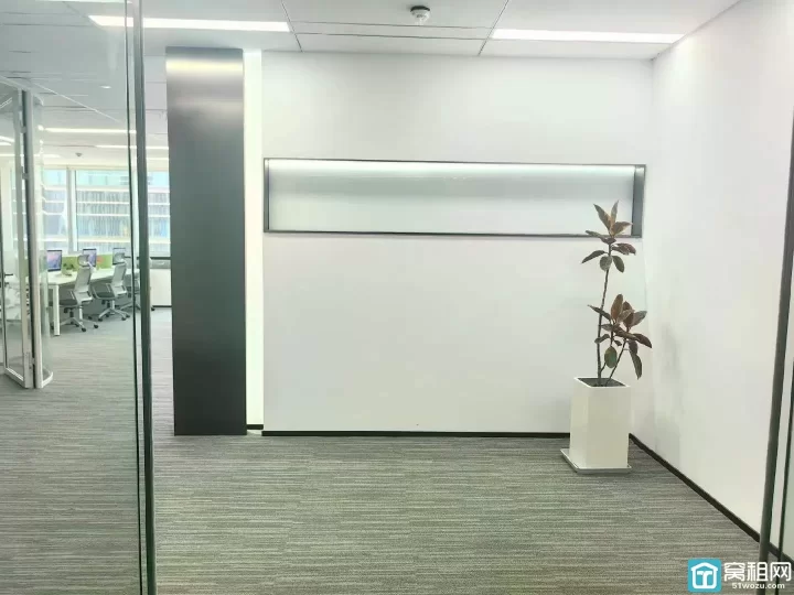 宁波国际金融中心大厦建筑面积427平方米精装修带家具出租