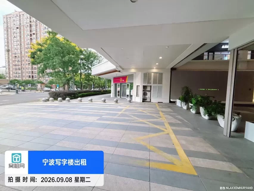 宁波世纪大道银亿东都国际大厦停车收费