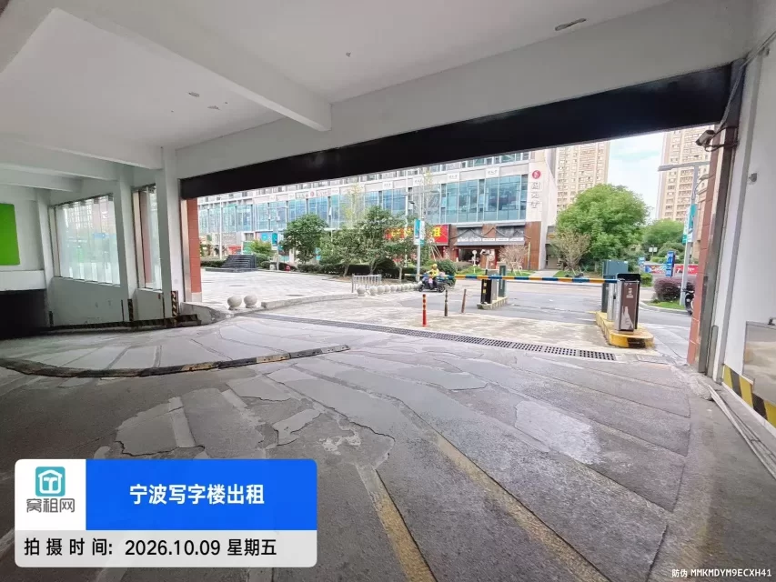 宁波钱湖天地停车包月多少一个月？