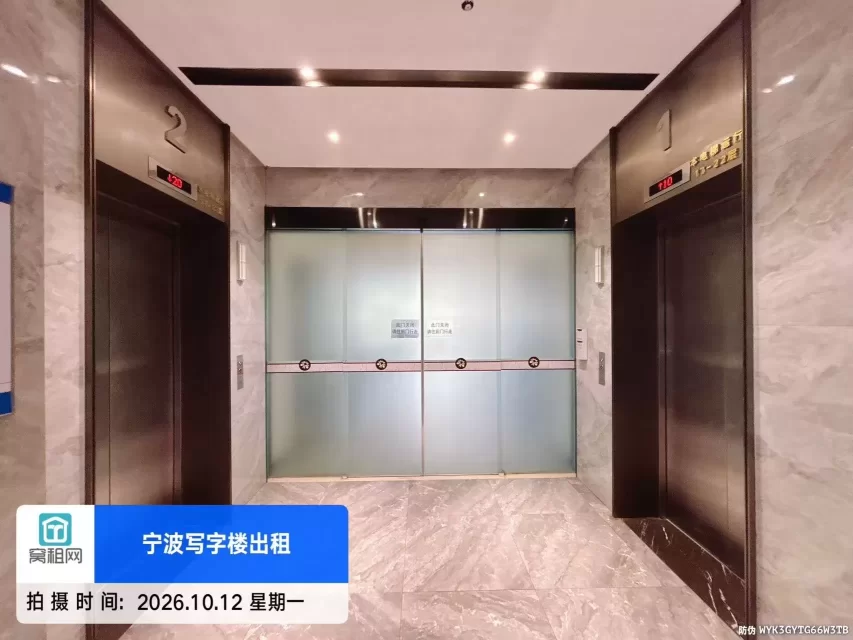 滨江商业广场(图18) 滨江商业广场(图21)
