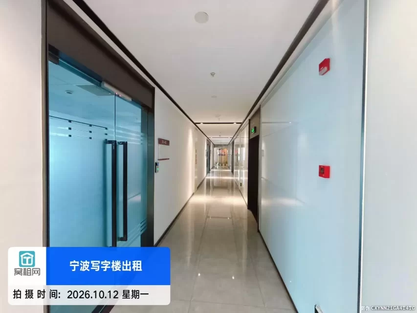 滨江商业广场(图22) 滨江商业广场(图23)