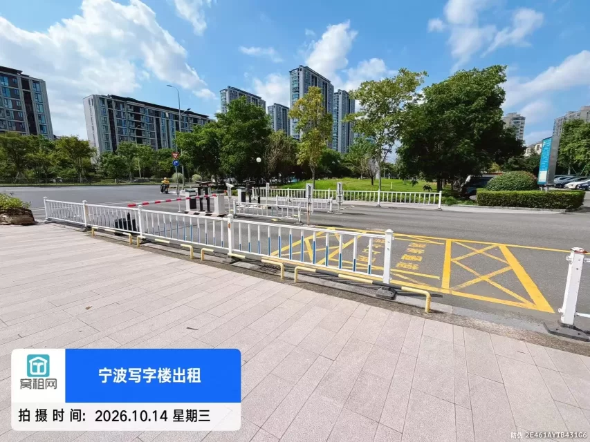 宁波鄞州区下应培罗成广场英莱达大厦停车收费