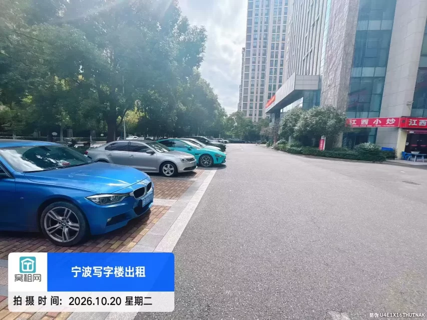高新区联安明新大厦停车收费包月多少？