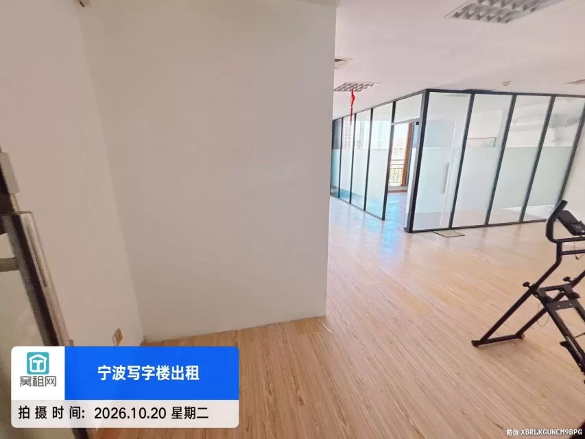 宁波嘉利广场对面明州商务大厦98平米办公室出租月租金3200元