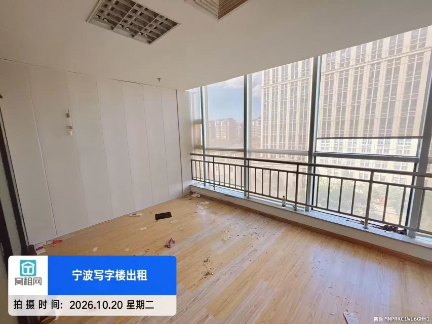 宁波6号线沧海北路站出口100米明州商务大厦75平米2600元朝北办公室出租