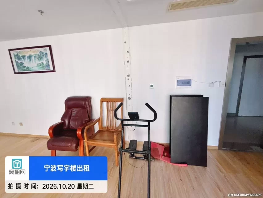 宁波嘉利广场对面明州商务大厦98平米办公室出租月租金3200元