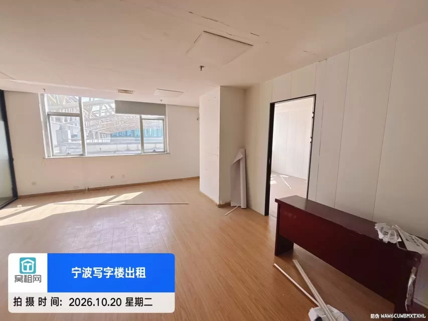 宁波港龙广场对面明州商务大厦125平米写字楼招租4500元/月