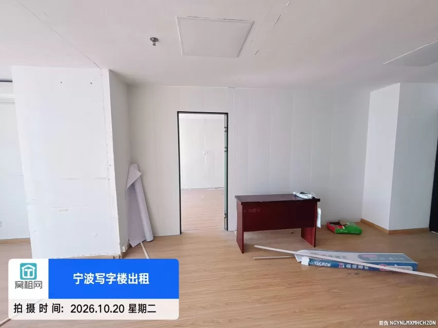 宁波港龙广场对面明州商务大厦125平米写字楼招租4500元/月